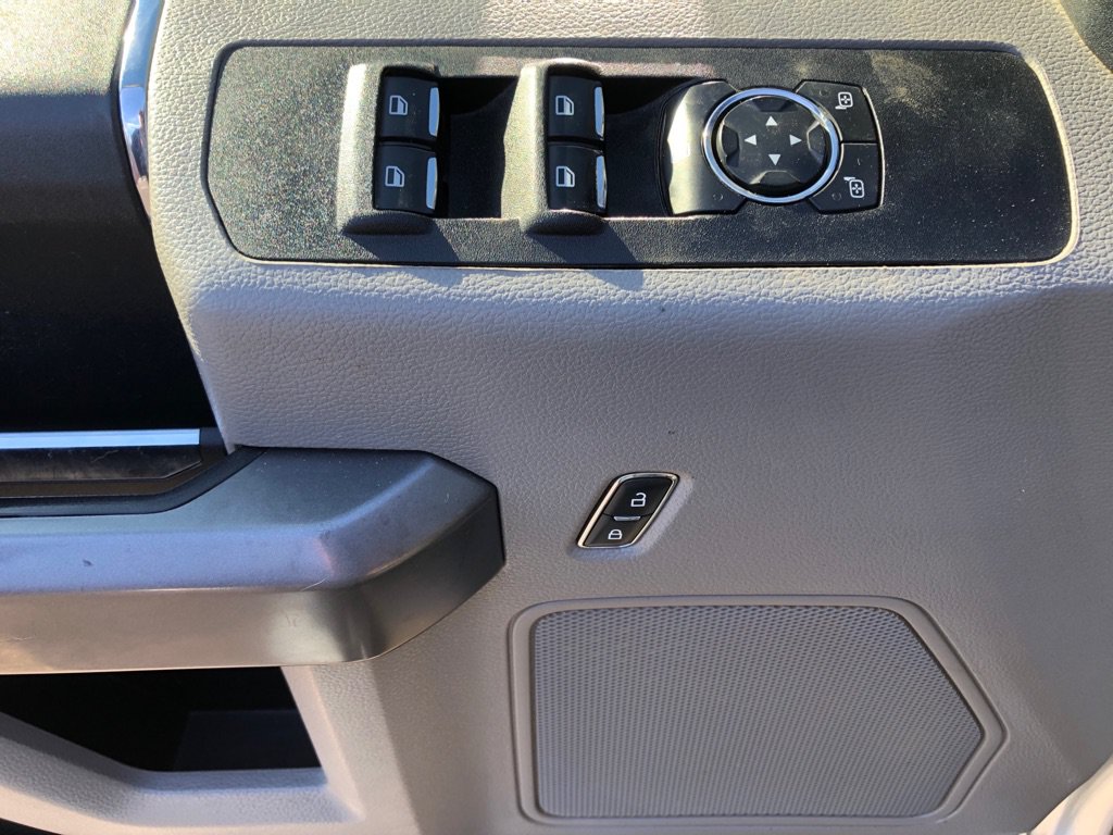 Used 2020 Ford F250 XLT w/ XLT Value Package AWD/4WD image 21