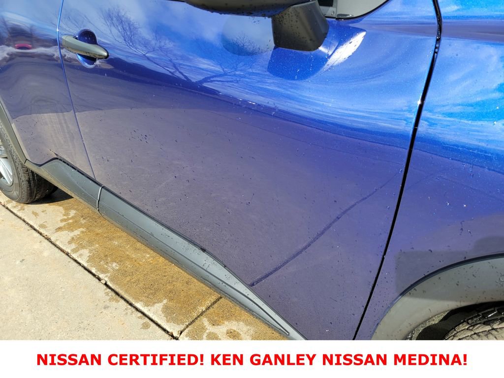 Certified 2023 Nissan Rogue S image 13