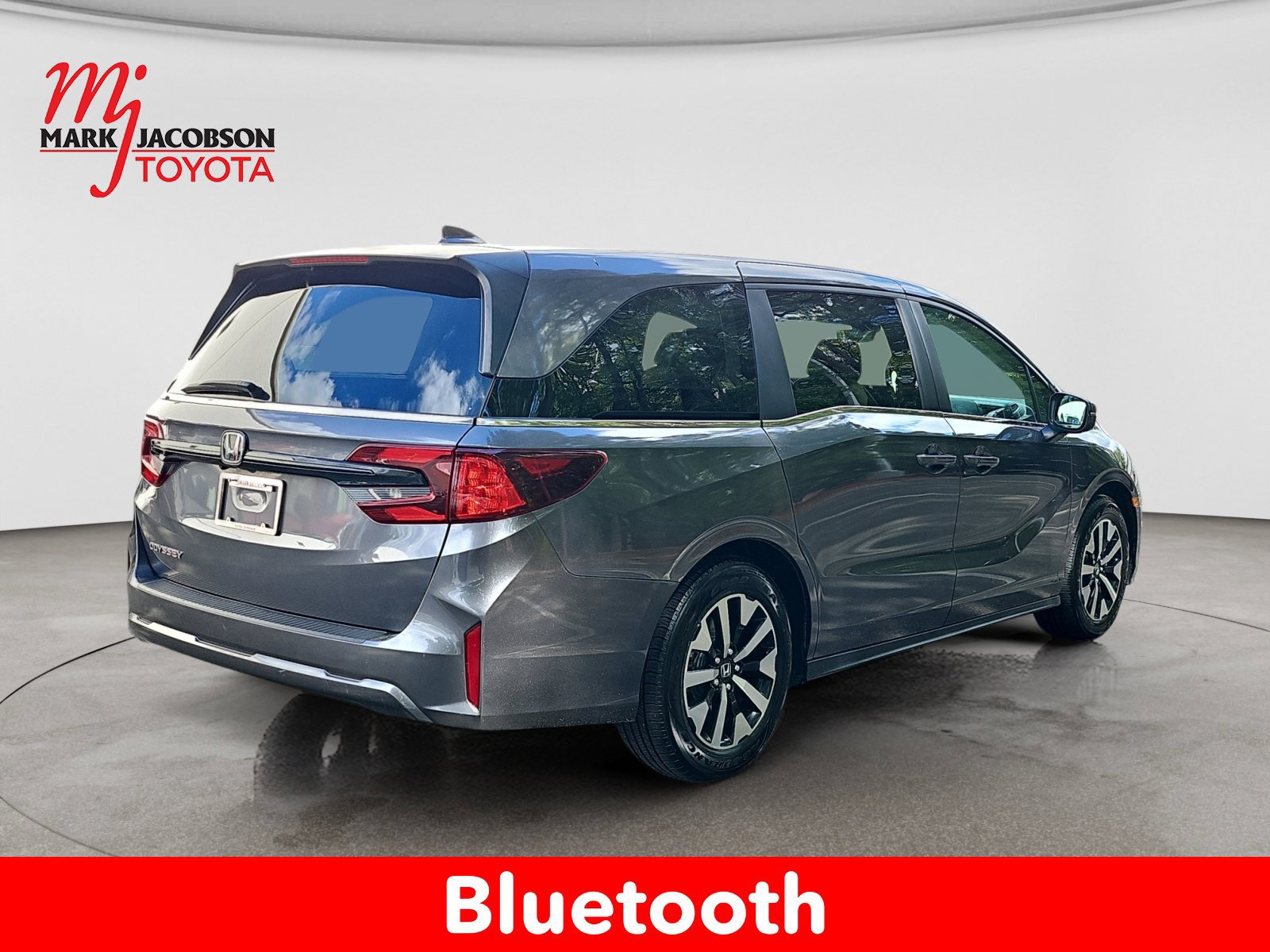 Used 2025 Honda Odyssey EX-L image 9