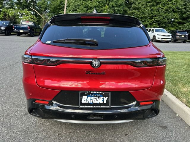 New 2026 Alfa Romeo Tonale w/ Active Assist Package AWD/4WD image 16