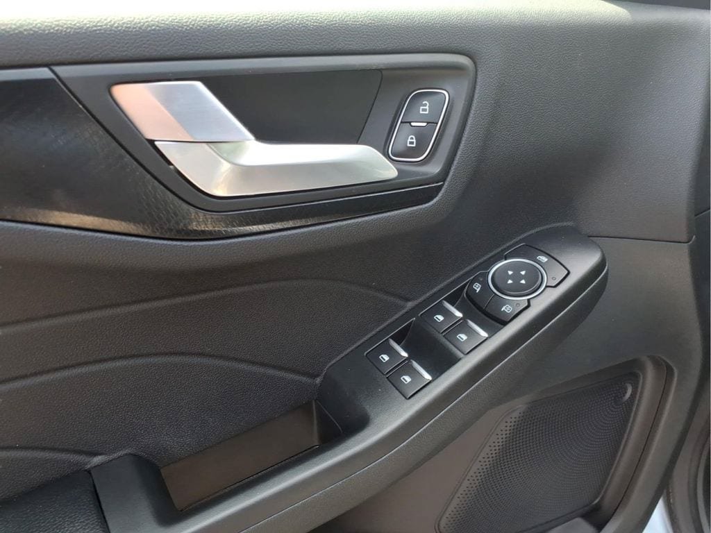 Used 2022 Ford Escape SEL w/ SEL Stealth AWD Package image 21