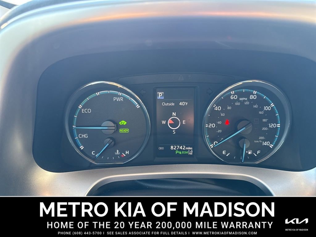 Used 2018 Toyota RAV4 Limited w/ Advanced Technology Package image 16