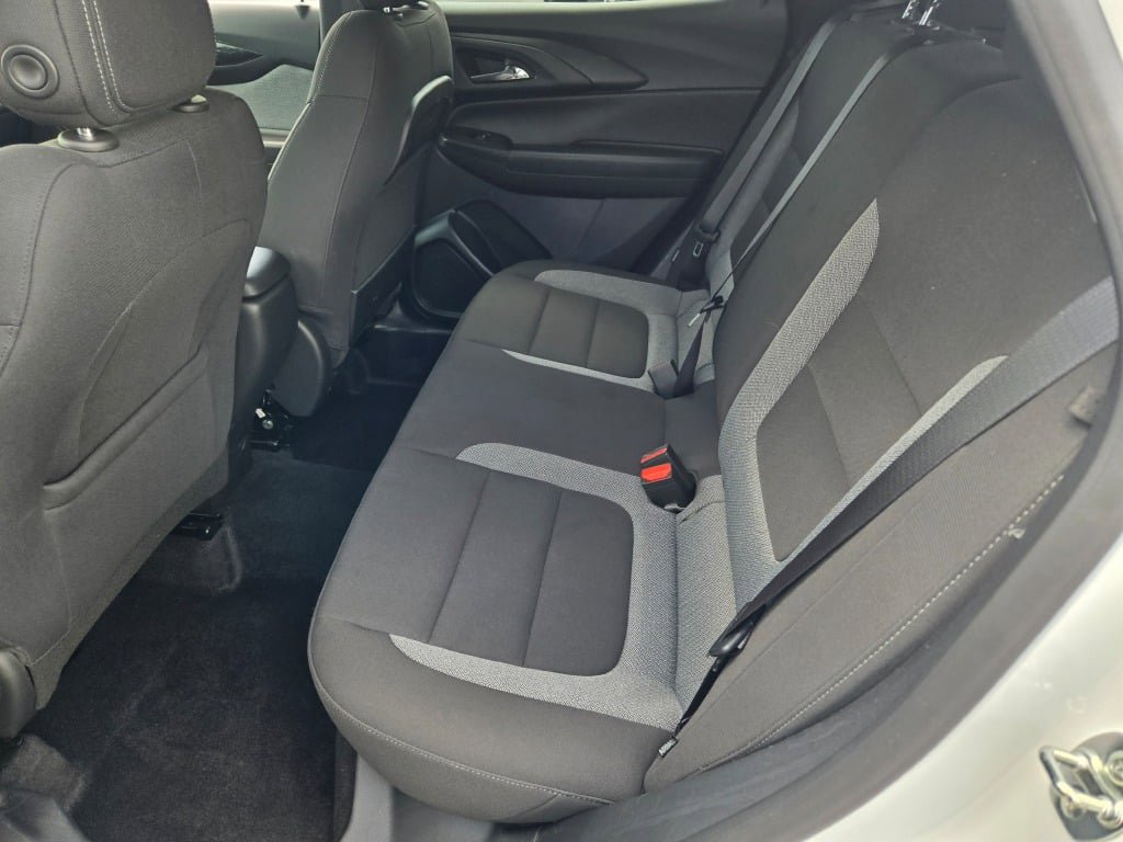 Certified 2025 Chevrolet TrailBlazer LT AWD/4WD image 16