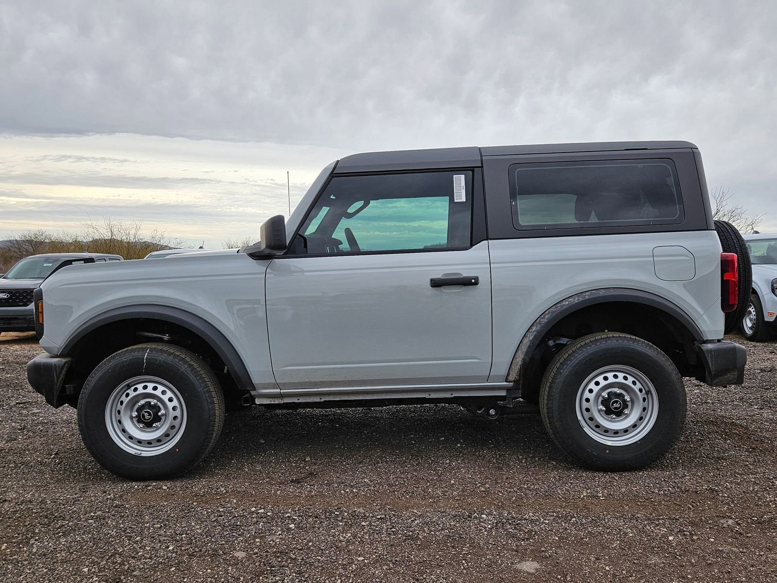 New 2026 Ford Bronco 2-Door AWD/4WD image 9