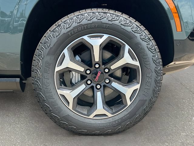 New 2026 GMC Yukon XL AT4 Ultimate AWD/4WD image 19