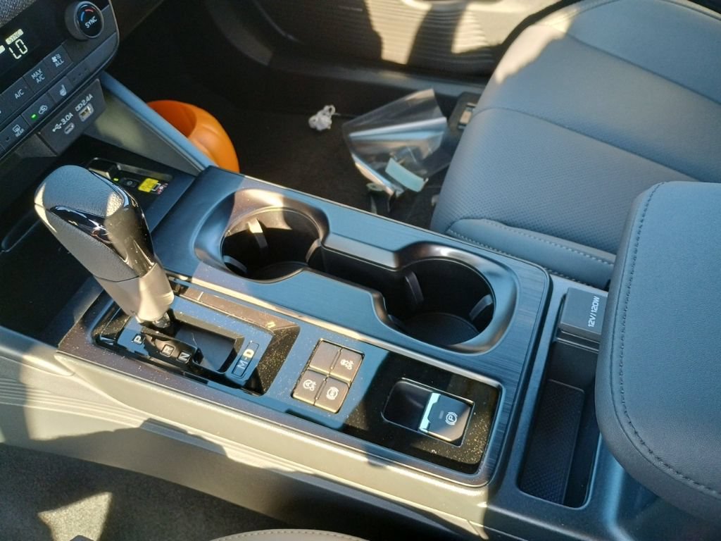 New 2026 Subaru Outback Limited AWD/4WD image 23