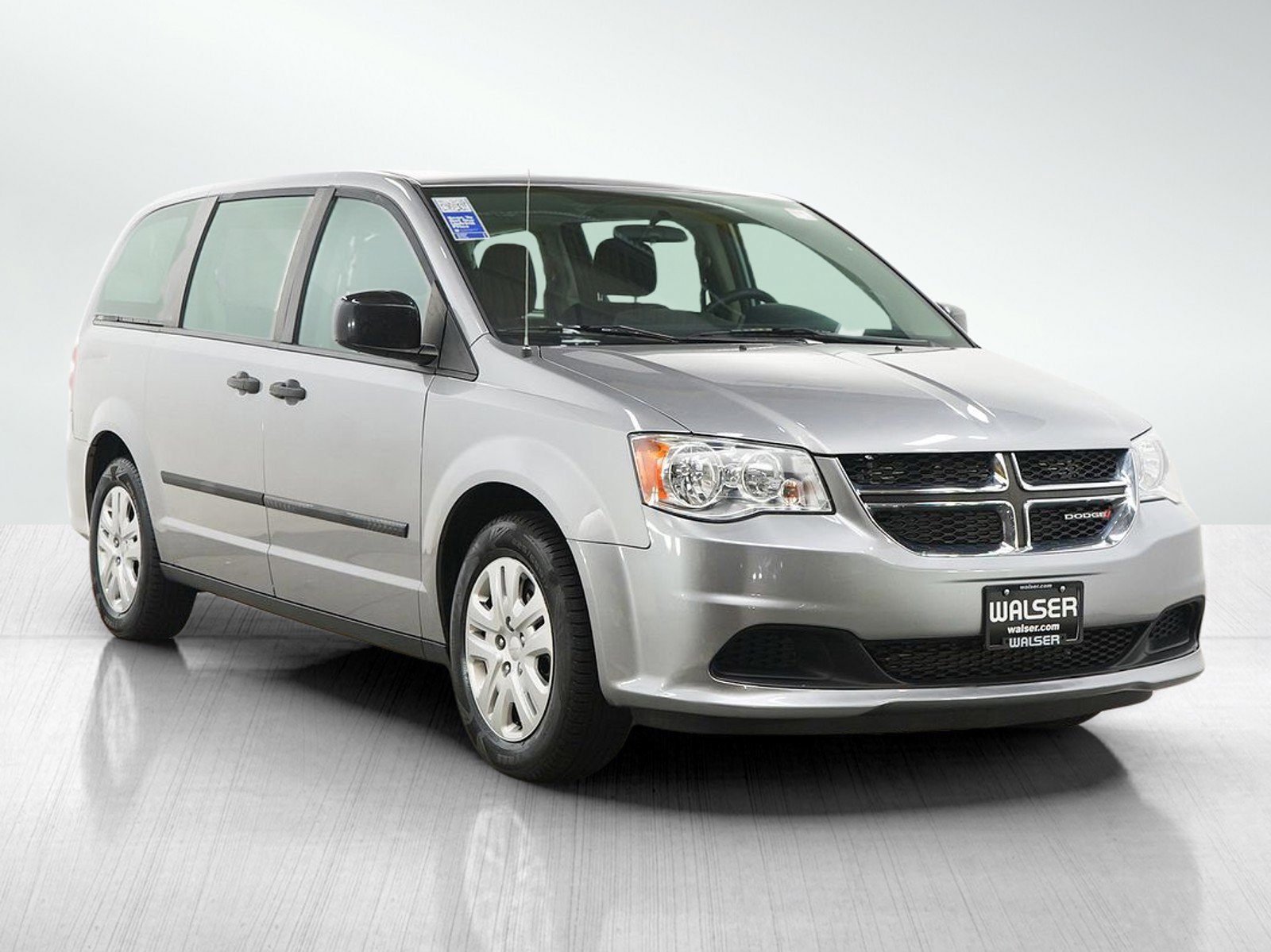 Used 2015 Dodge Grand Caravan American Value Package FWD image 7