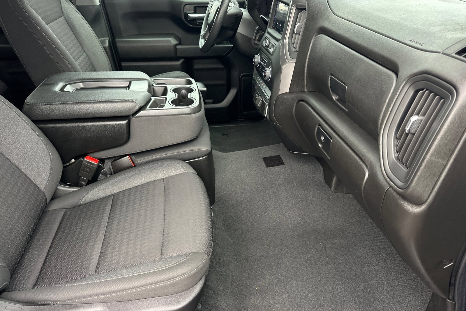 Used 2022 Chevrolet Silverado 1500 Custom image 15