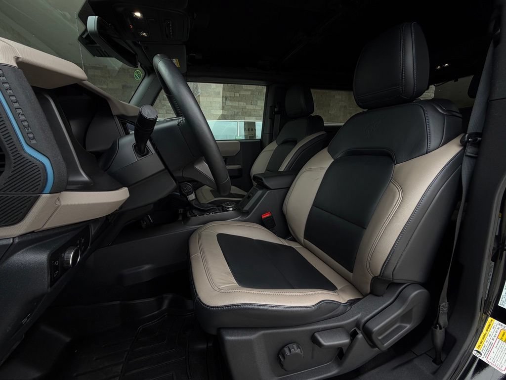 Used 2023 Ford Bronco Wildtrak AWD/4WD image 5
