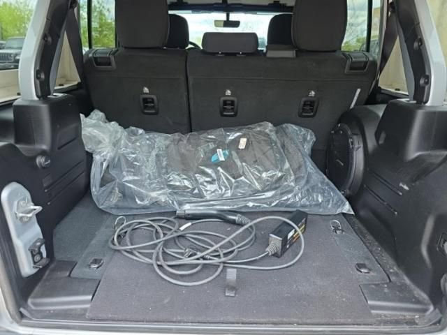 Used 2023 Jeep Wrangler Unlimited w/ Cold Weather Group AWD/4WD image 13