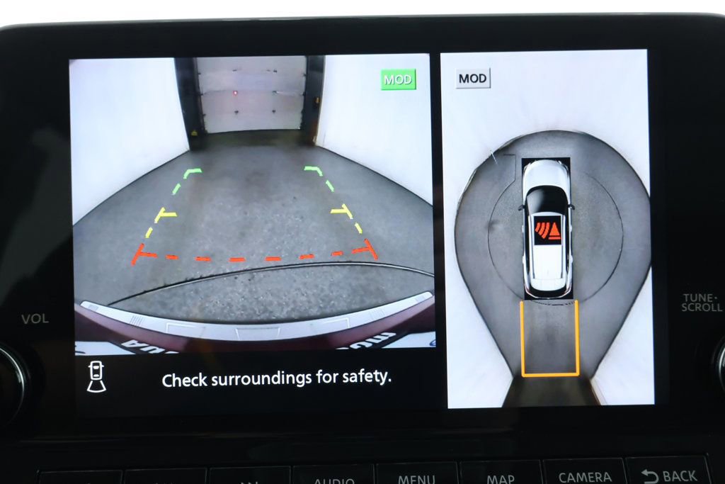 Used 2022 Nissan Rogue Platinum w/ Head-Up Display Package image 17