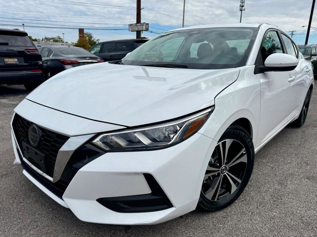 Used 2021 Nissan Sentra SV image 2