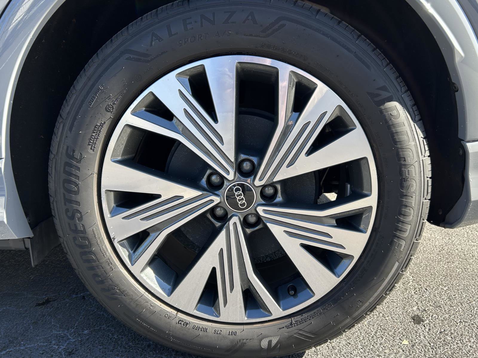 Certified 2025 Audi Q4 e-tron Premium Plus image 14