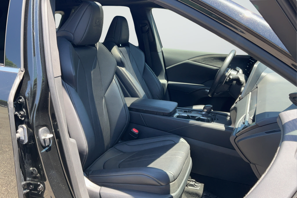Used 2023 Lexus RX 350 F Sport w/ Accessory Package AWD/4WD image 19