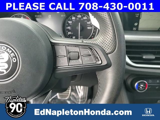 Used 2022 Alfa Romeo Stelvio Veloce image 18