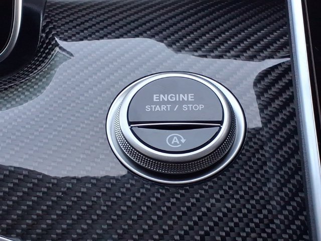 New 2026 Mercedes-Benz C 43 AMG 4MATIC Sedan image 25