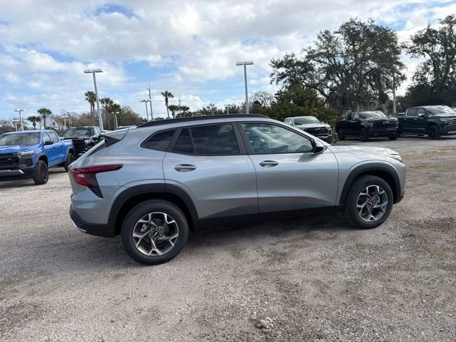 New 2026 Chevrolet Trax LT w/ Driver Confidence Package image 15