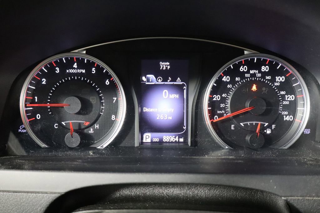 Used 2015 Toyota Camry SE FWD image 11