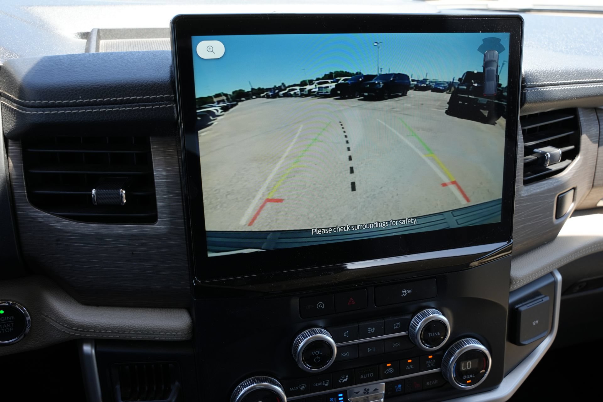 Used 2024 Ford Expedition Max Limited RWD image 13
