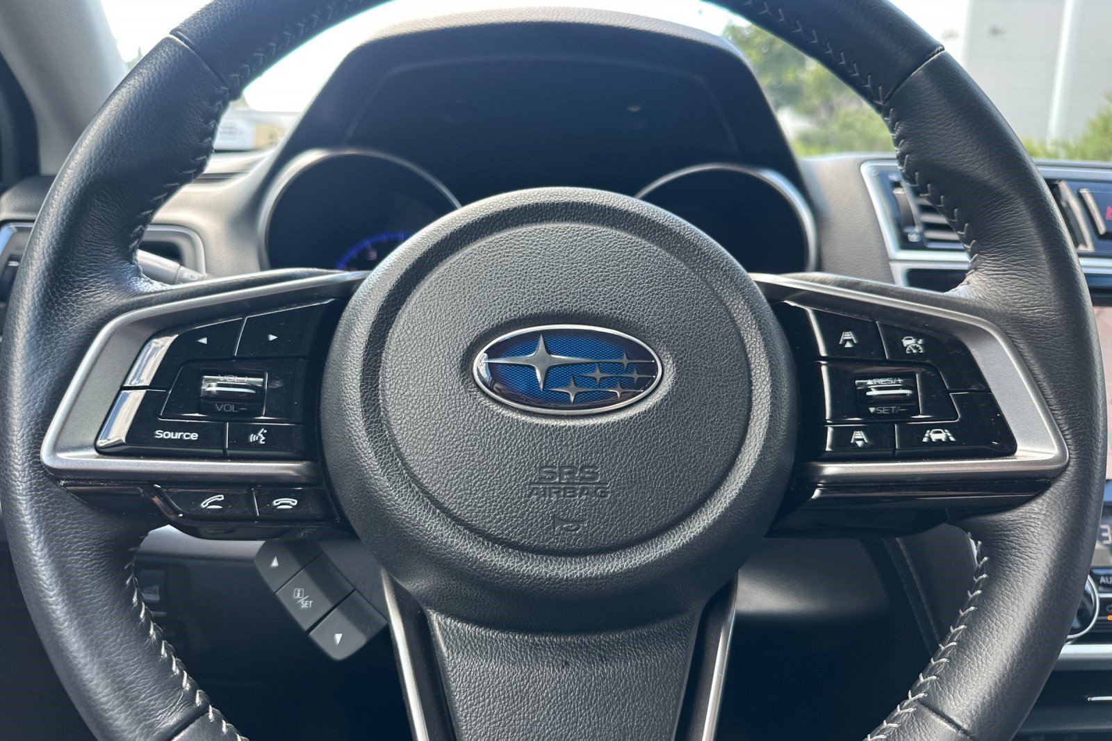Used 2018 Subaru Outback 2.5i Limited AWD/4WD image 30