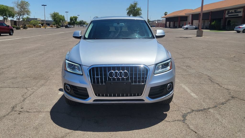 Used 2016 Audi Q5 2.0T Premium Plus w/ Technology Package AWD/4WD image 3