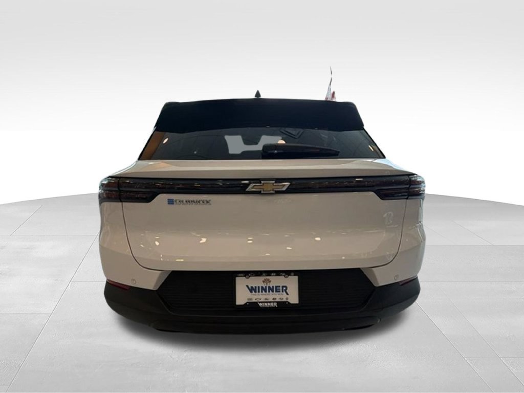New 2026 Chevrolet Equinox EV LT FWD image 4