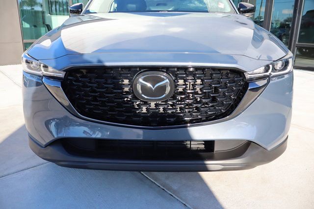 Used 2023 MAZDA CX-5 Carbon Edition image 9