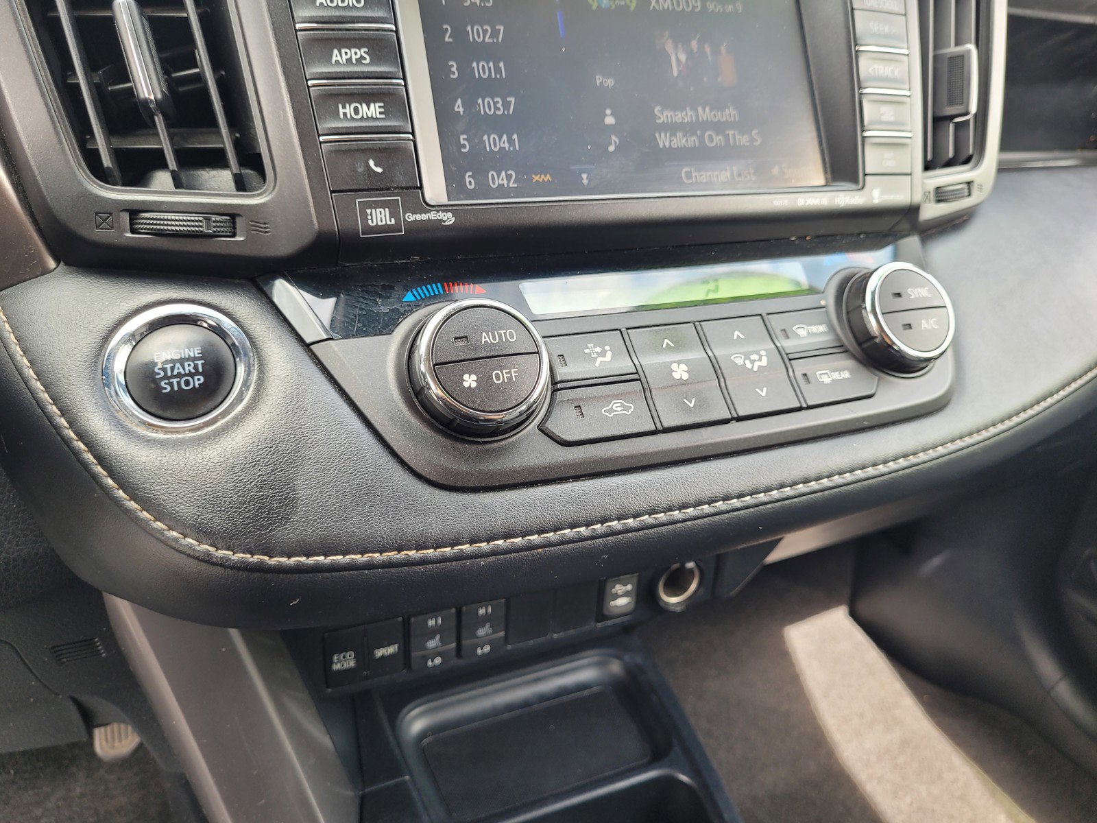 Used 2017 Toyota RAV4 Limited w/ Advanced Technology Package image 18