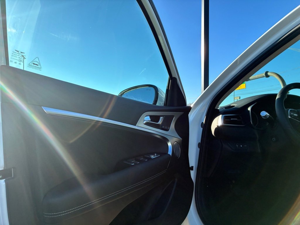 New 2026 Genesis G70 2.5T Prestige image 16