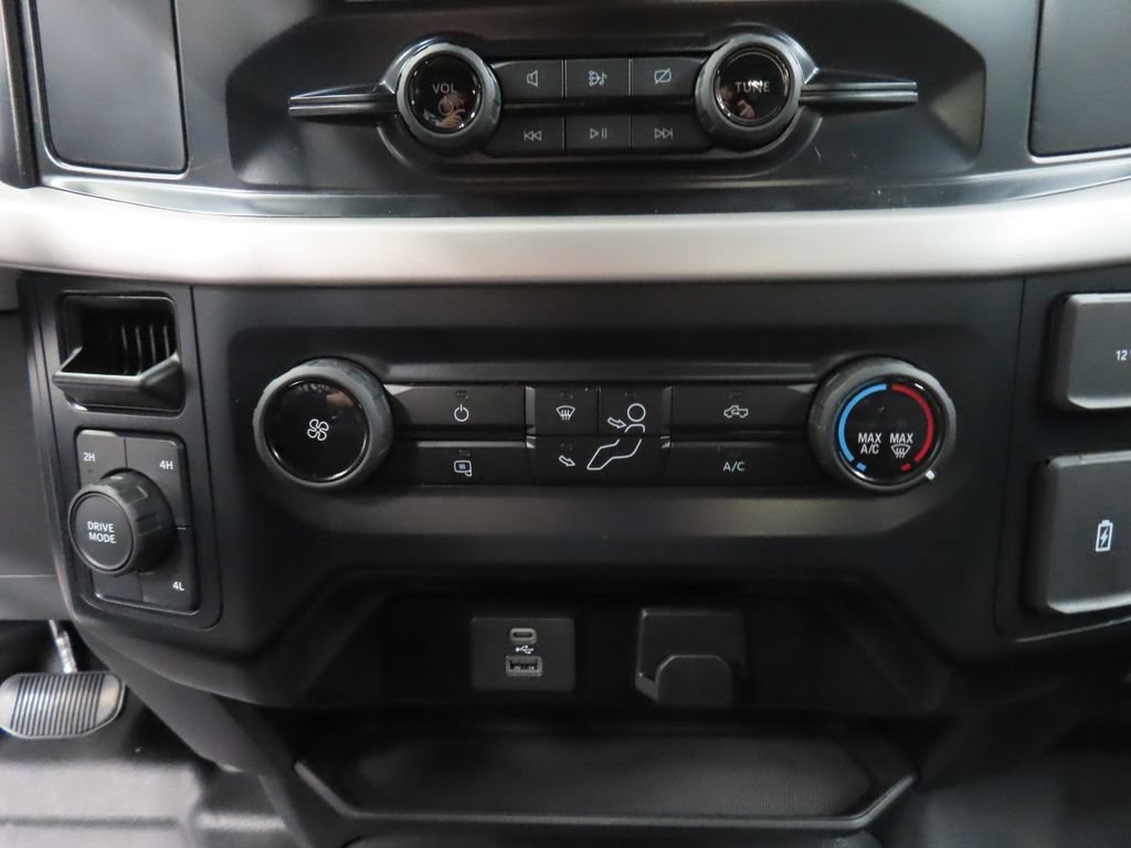 Used 2023 Ford F150 XL w/ XL Chrome Appearance Package AWD/4WD image 46