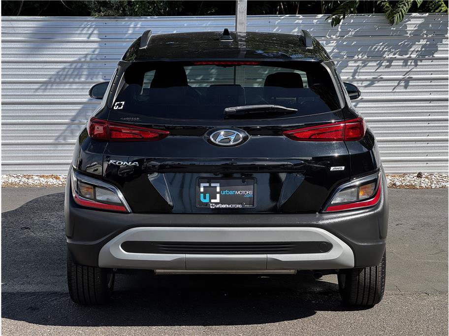 Used 2023 Hyundai Kona SEL w/ Cargo Package AWD/4WD image 10