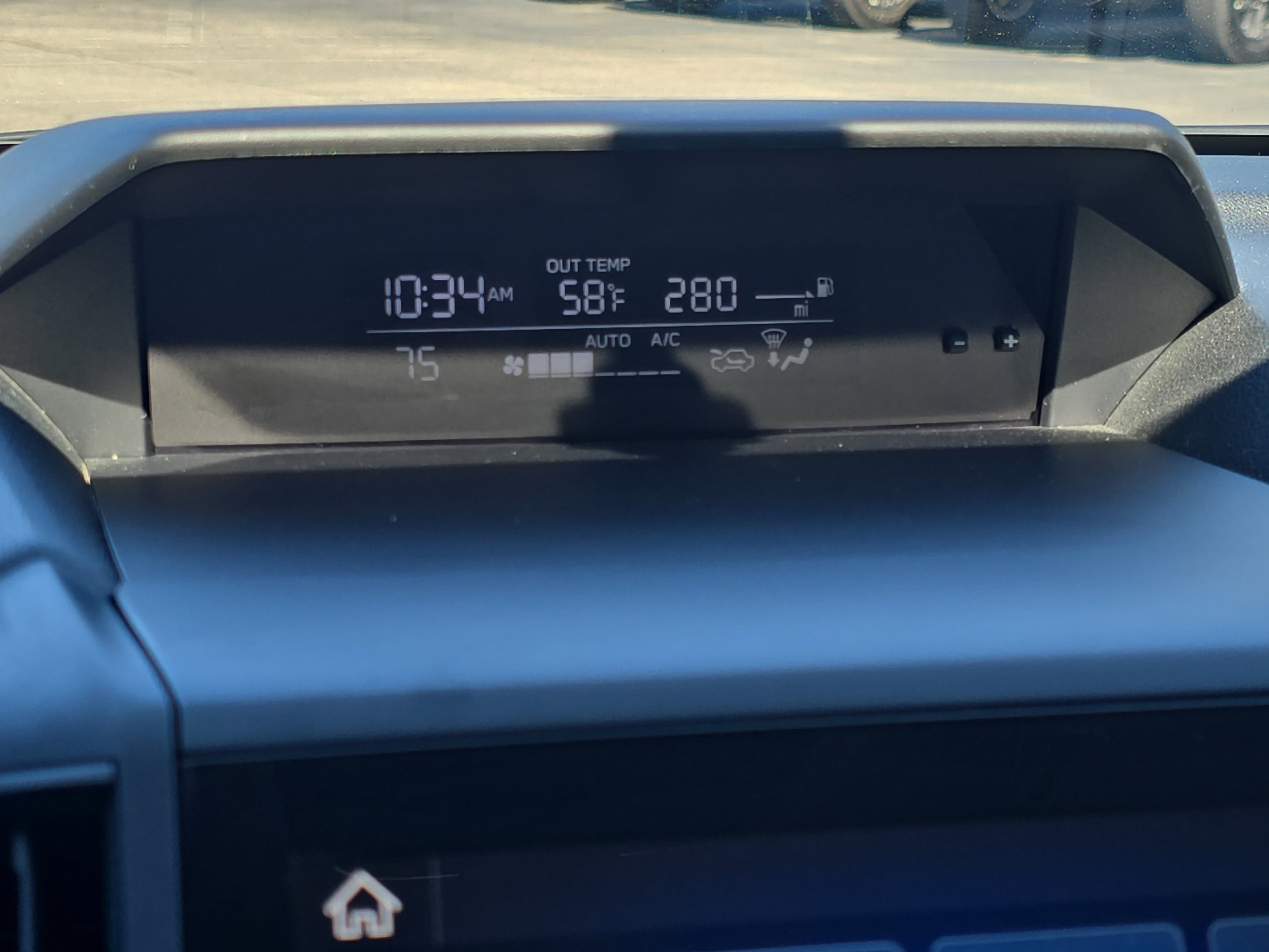 Used 2023 Subaru Crosstrek 2.0i Premium w/ Special Edition image 21