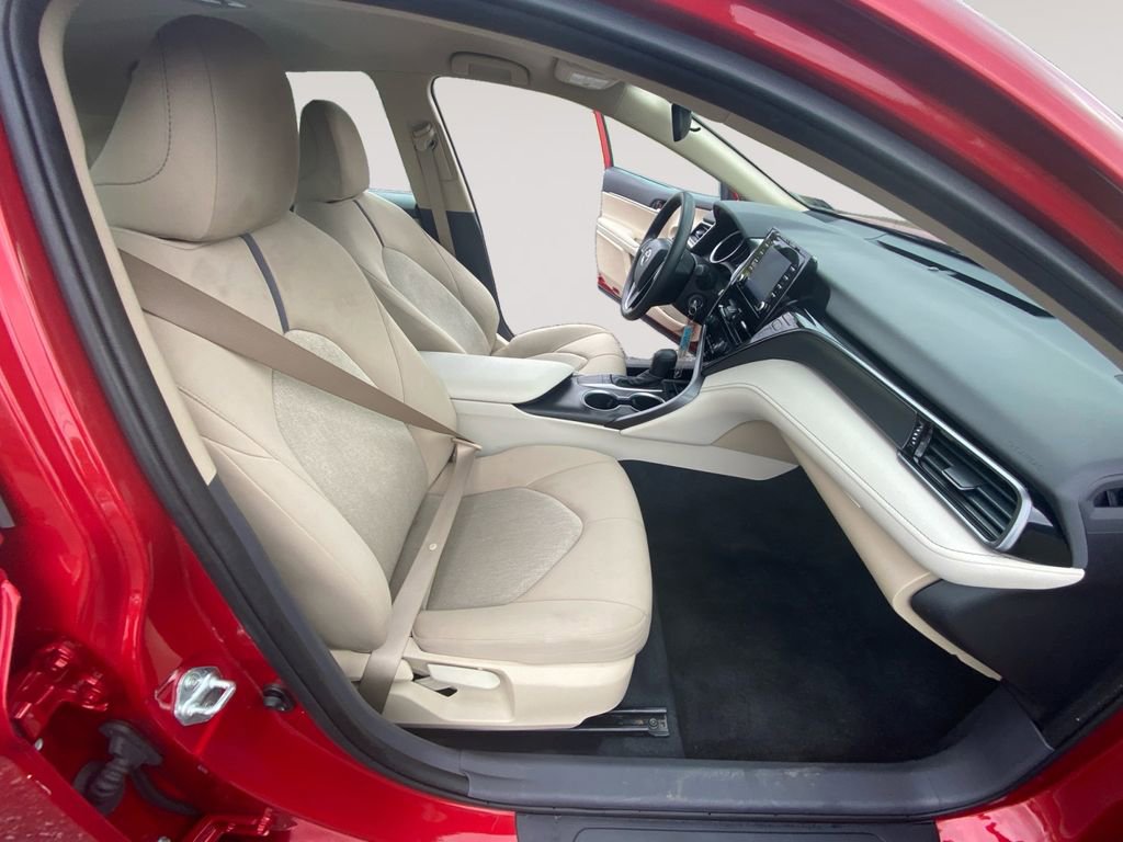 Used 2023 Toyota Camry LE FWD image 15