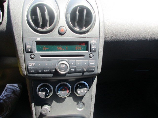 Used 2010 Nissan Rogue S Krom Edition AWD/4WD image 22