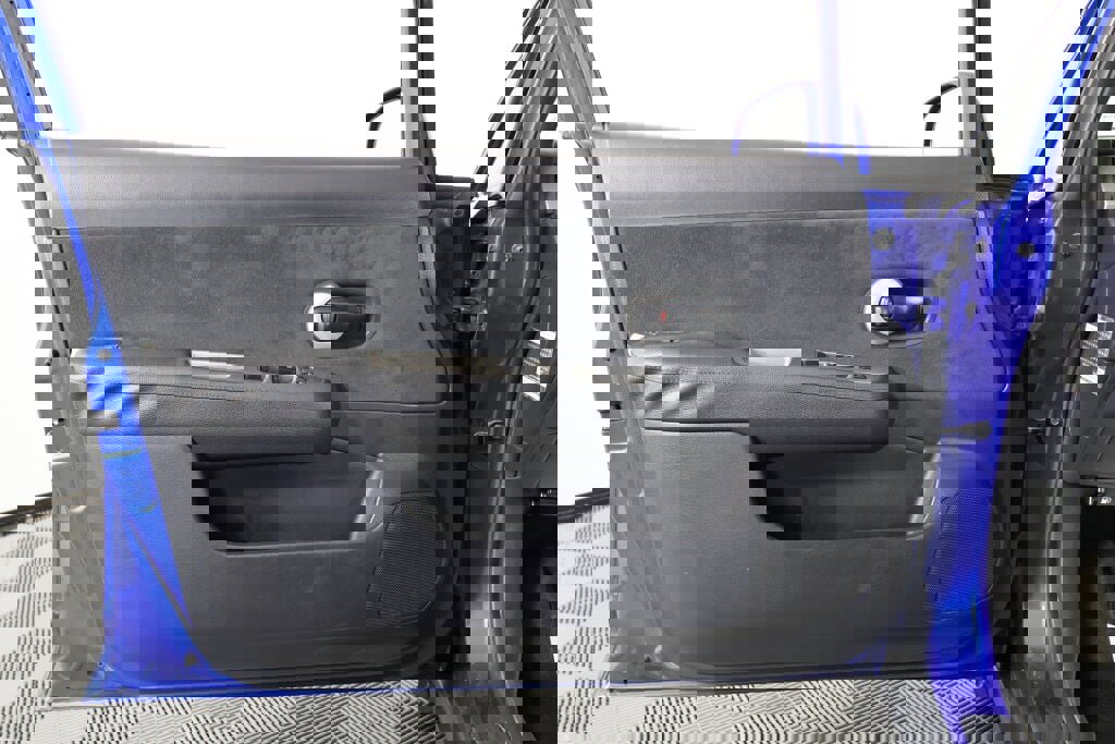 Used 2011 Nissan Versa 1.8 S w/ PWR Plus Pkg image 12