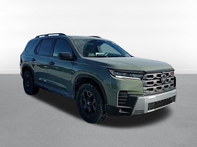 New 2026 Honda Pilot TrailSport video 3