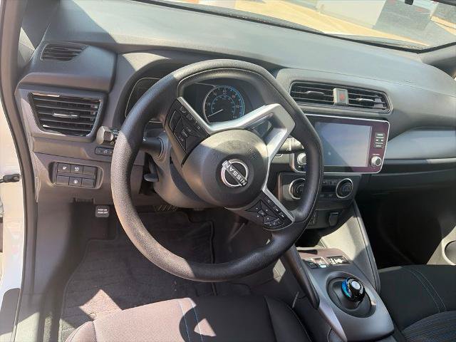 Certified 2025 Nissan Leaf S FWD image 13