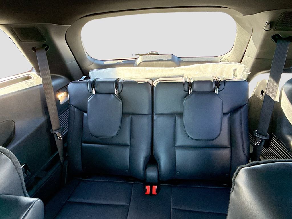 New 2026 Ford Explorer ST-Line w/ ST-Line Street Pack image 27