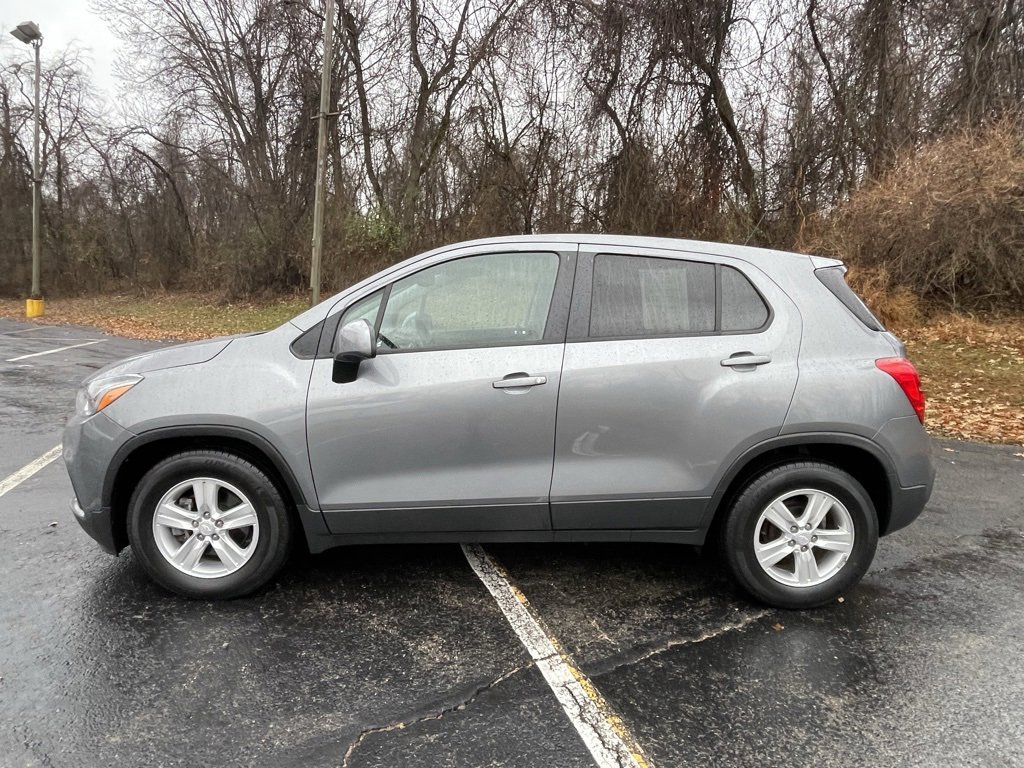 Certified 2020 Chevrolet Trax LS w/ Tint and Cruise Package image 6