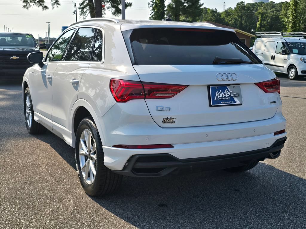 Used 2023 Audi Q3 2.0T Premium AWD/4WD image 3