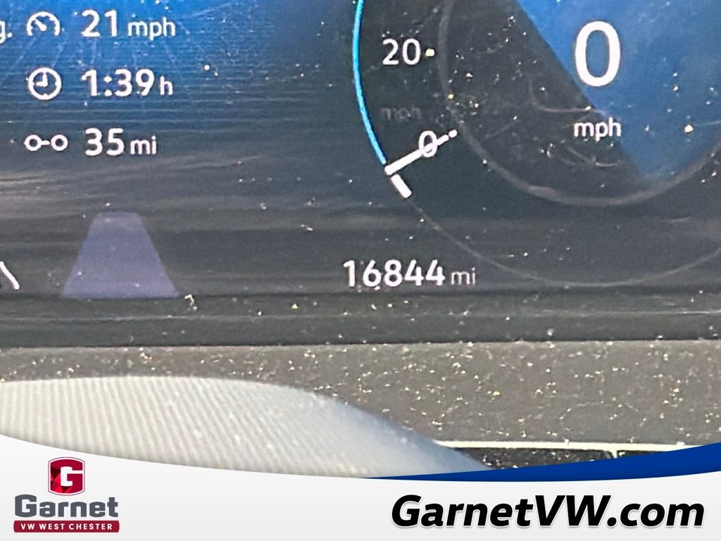 Used 2024 Volkswagen Atlas Peak Edition SE image 17