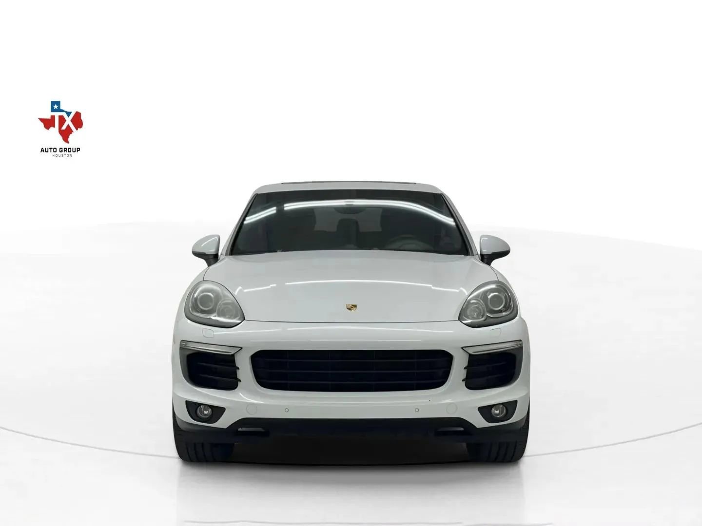 Used 2018 Porsche Cayenne Platinum Edition image 8