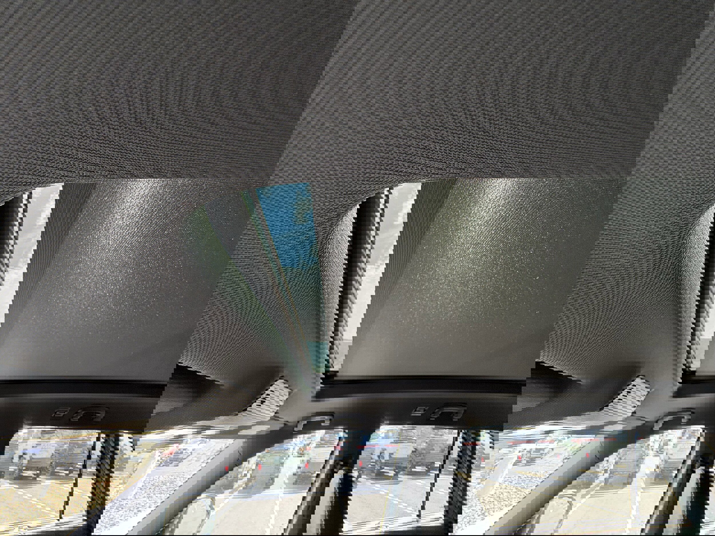 Used 2025 Volkswagen Atlas Cross Sport SEL R-Line image 26