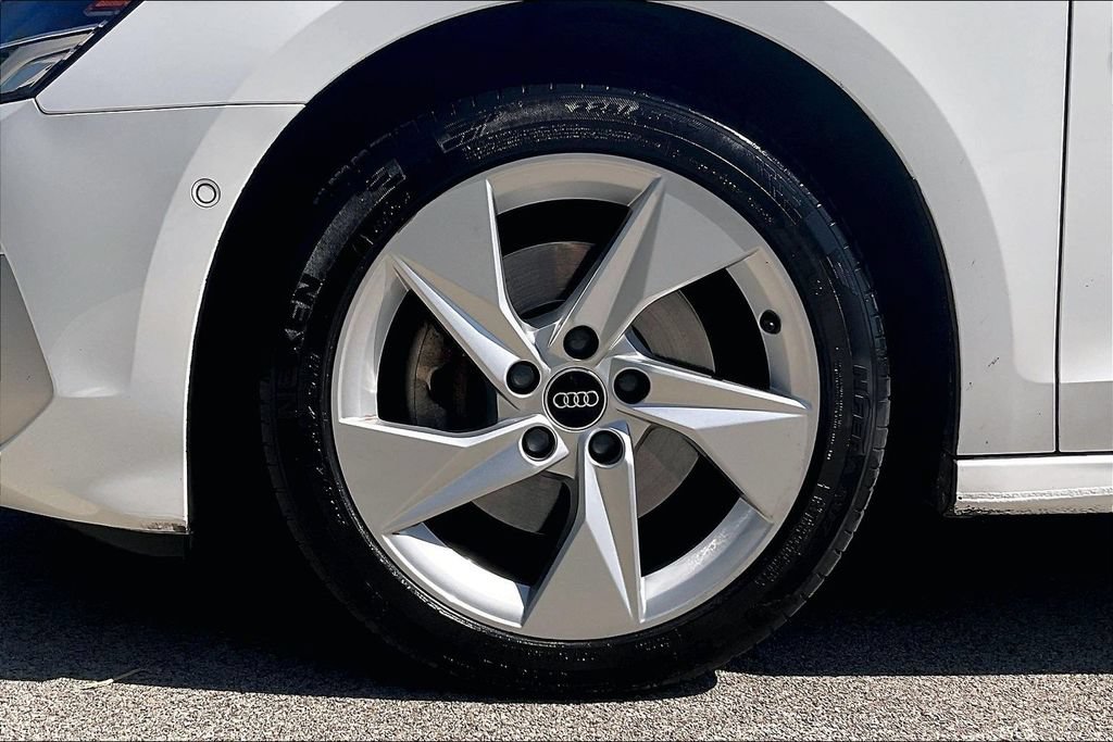 Used 2024 Audi A3 2.0T Premium w/ Convenience Package AWD/4WD image 9