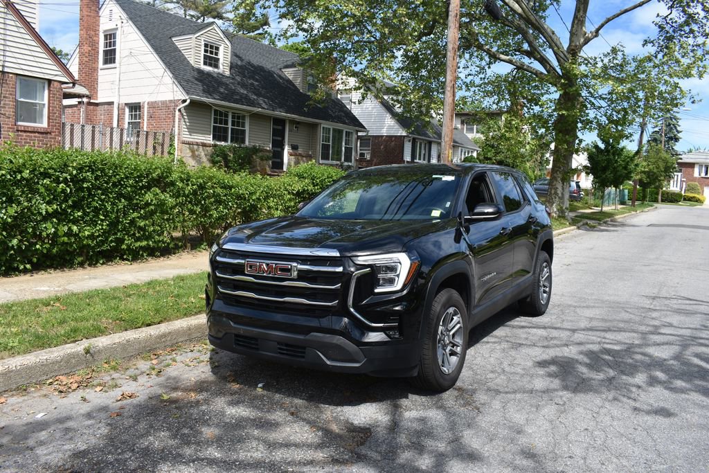 Used 2026 GMC Terrain Elevation FWD image 2