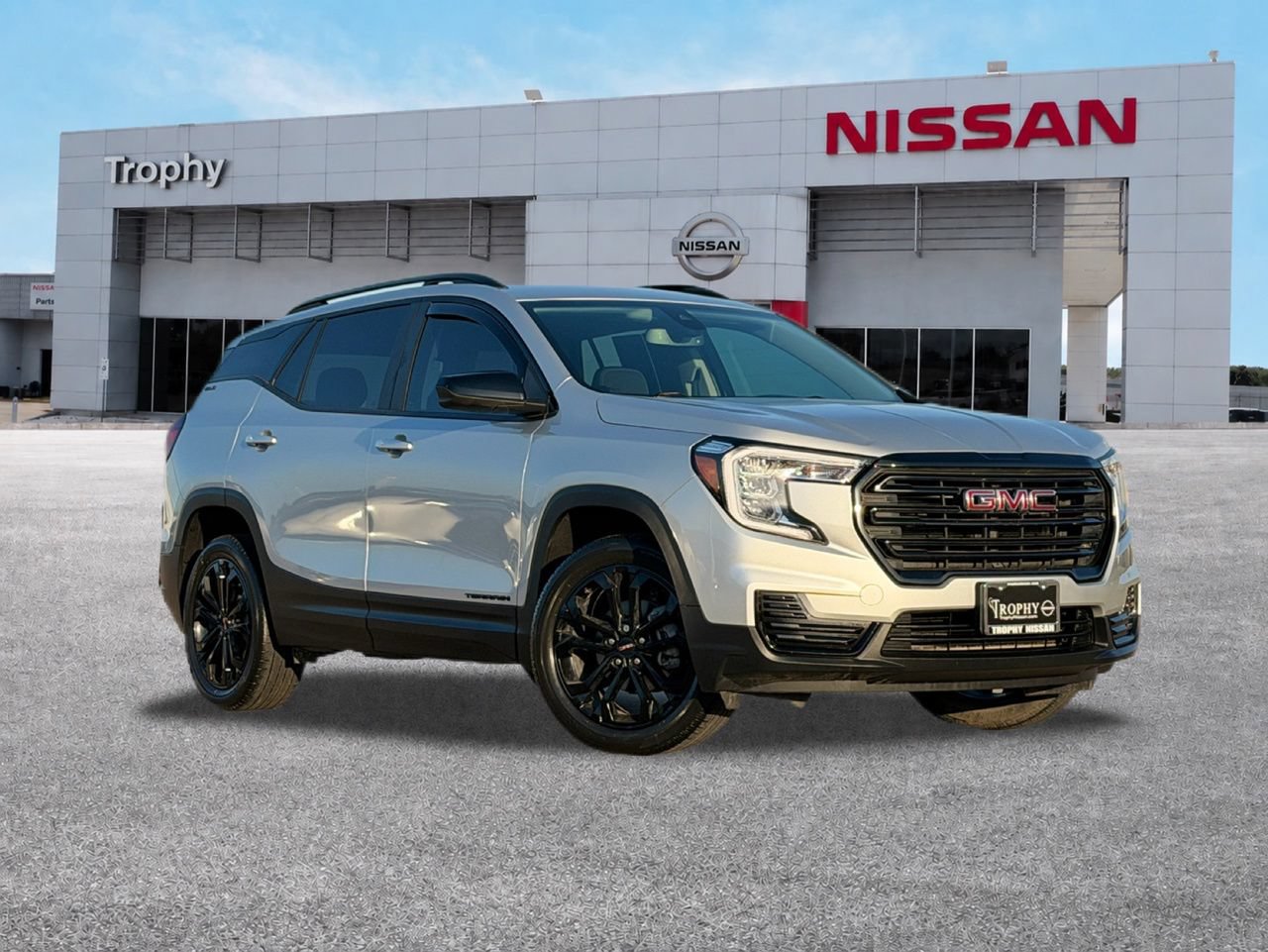 Used 2022 GMC Terrain SLE w/ Driver Convenience Package FWD video 1