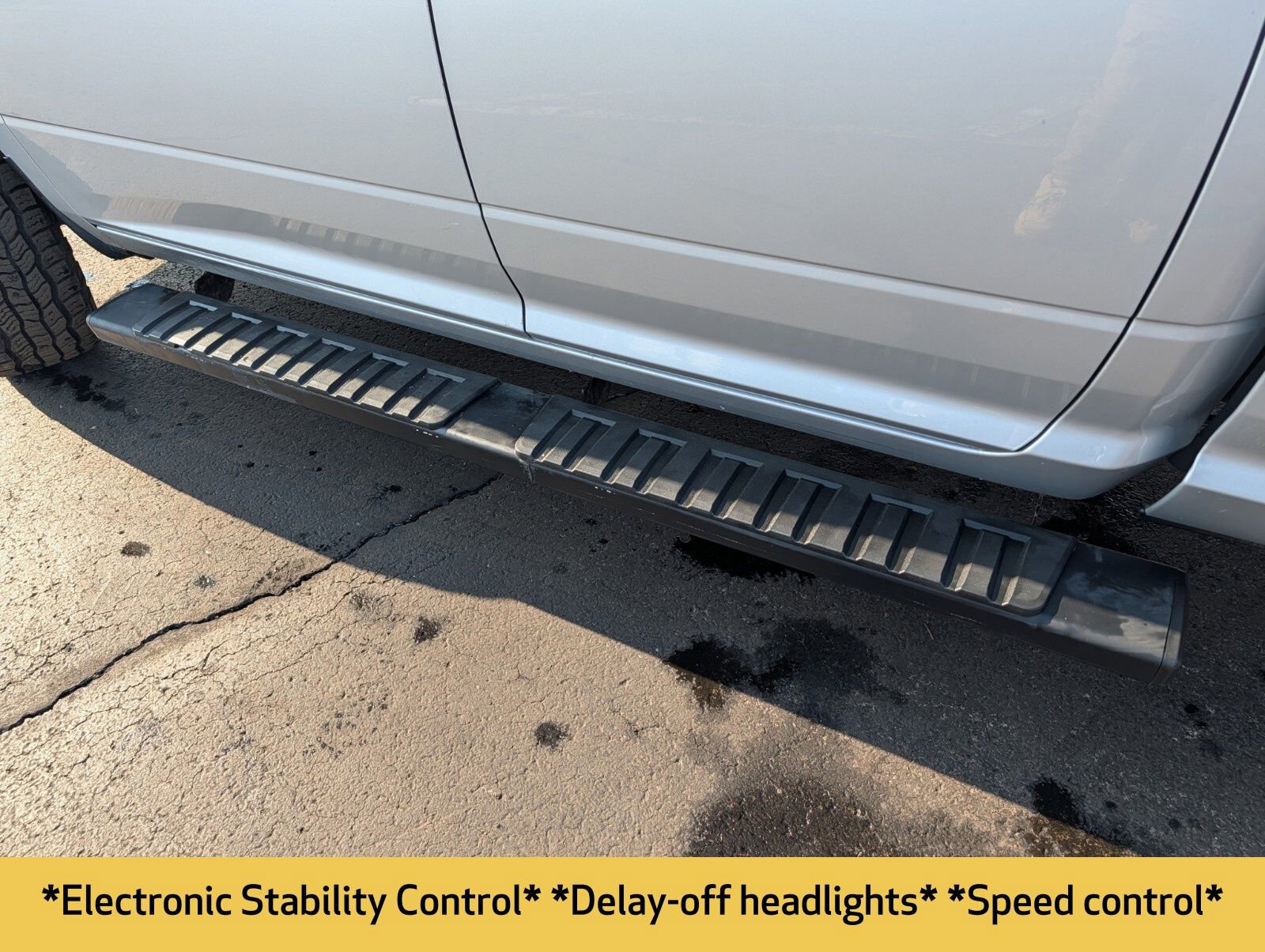 Used 2016 RAM 1500 Classic SLT image 9