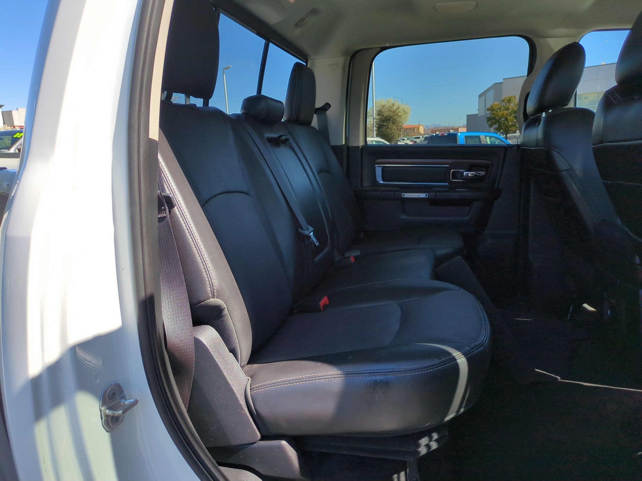 Used 2016 RAM 2500 Laramie w/ Sport Appearance Group image 30