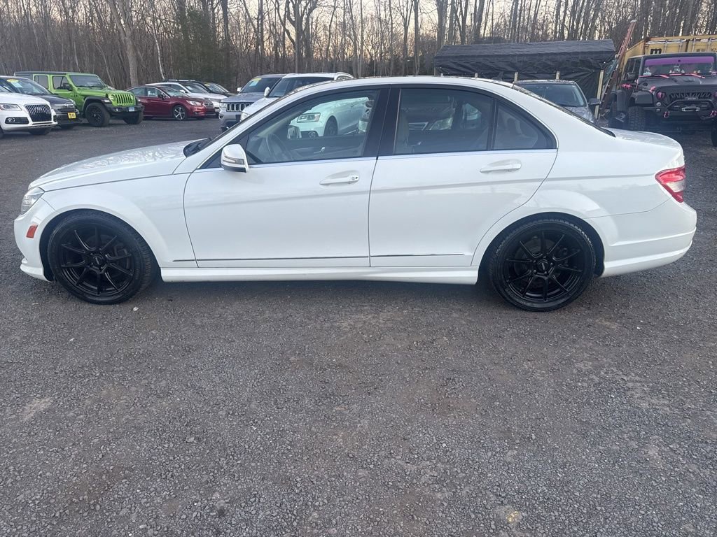 Used 2011 Mercedes-Benz C 300 4MATIC Sedan image 27