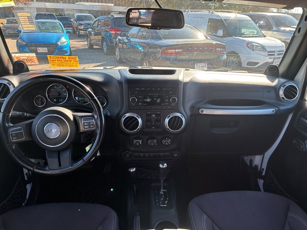 Used 2013 Jeep Wrangler Unlimited Sahara w/ Trailer Tow Group image 16